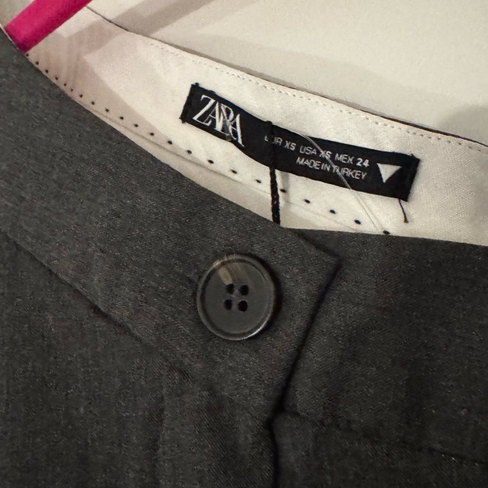 Zara Asymmetrical / One-Shoulder Gray Top (like the top of a skirt or pant) XS - Picture 2 of 8
